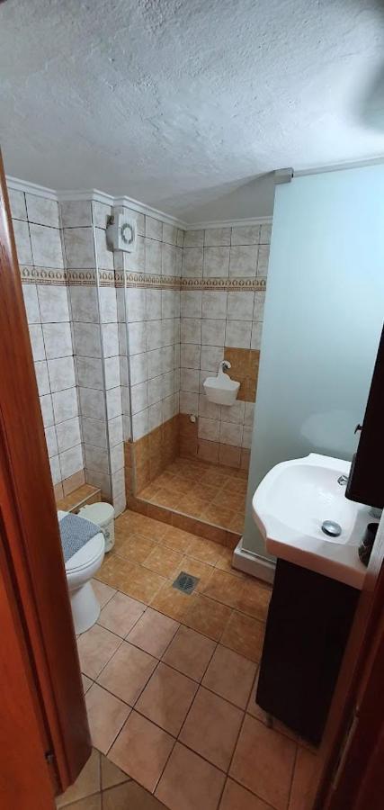 Θέα Μπροστά Στη Θάλασσα Apartman Néa Péramos Kültér fotó